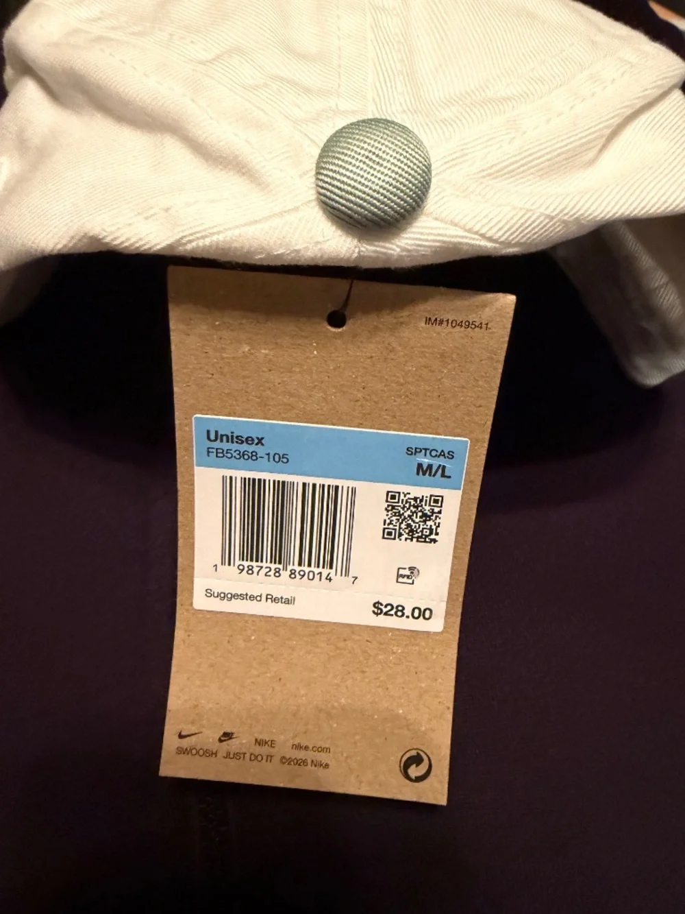 Nike Club Cap Unisex Adjustable White & Light Green Hat M/L New with Tags